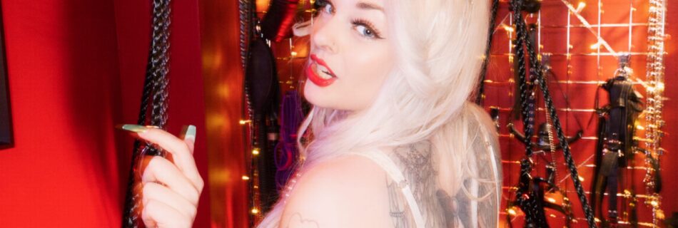 Miss Heart Professional Dominatrix in Milton Keynes, Oxfordshire, Northamptonshire.
